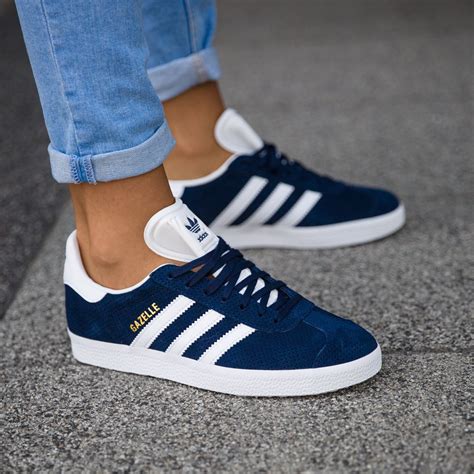 adidas schuhe dunkelblau damen|Blaue Damensneakers .